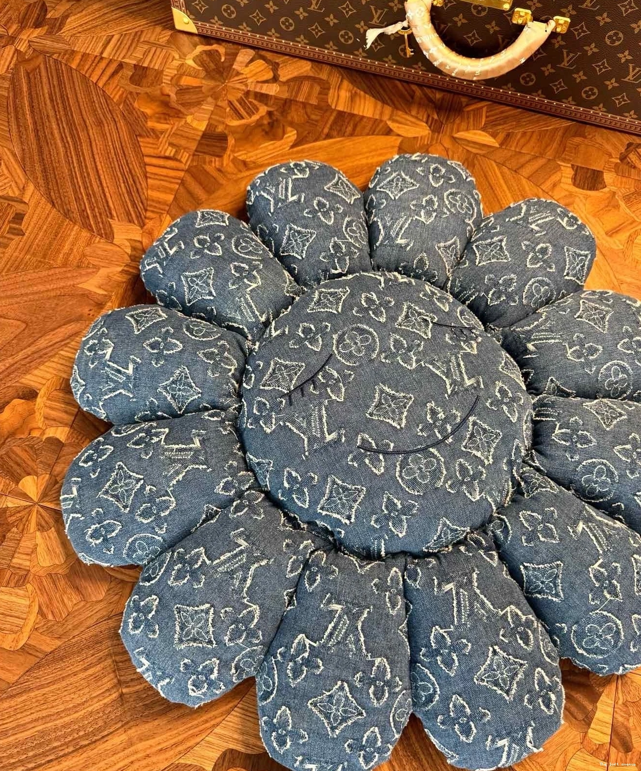 PLUSH FLOWER CUSTOM LV MURAKAMI 0818
